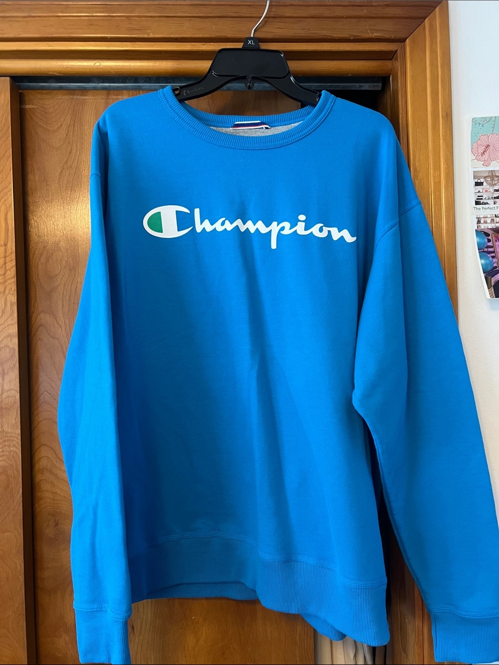 Champion Men’s Bright Blue Logo Crewneck Sweatshirt